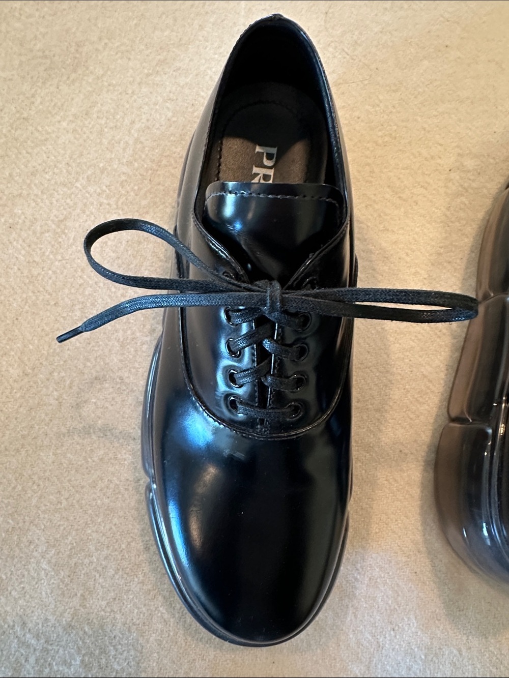 Prada Women’s Black Leather Airsole Oxford w/Transparent Platform Sole SZ 36 - Picture 2 of 9
